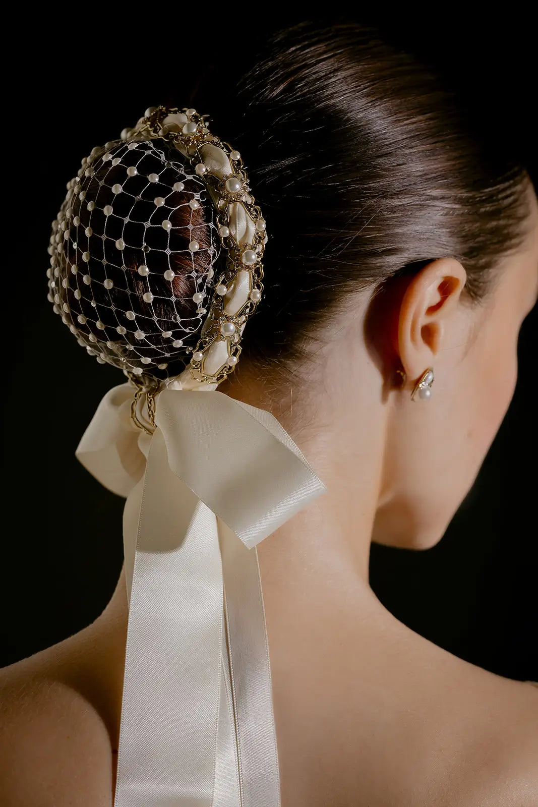 ARABESQUE BUN COVER – mariaelenaheadpieces display picture 1