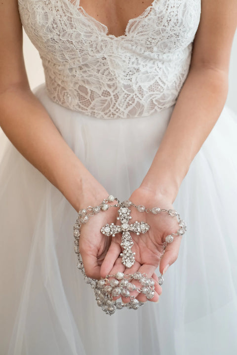 FIORE DELLA FEDE BOUQUET ROSARY, LAZO, & UNITY CANDLE