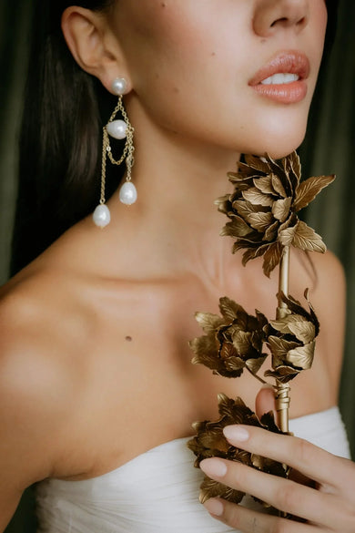 THE ART OF ADORNMENT
