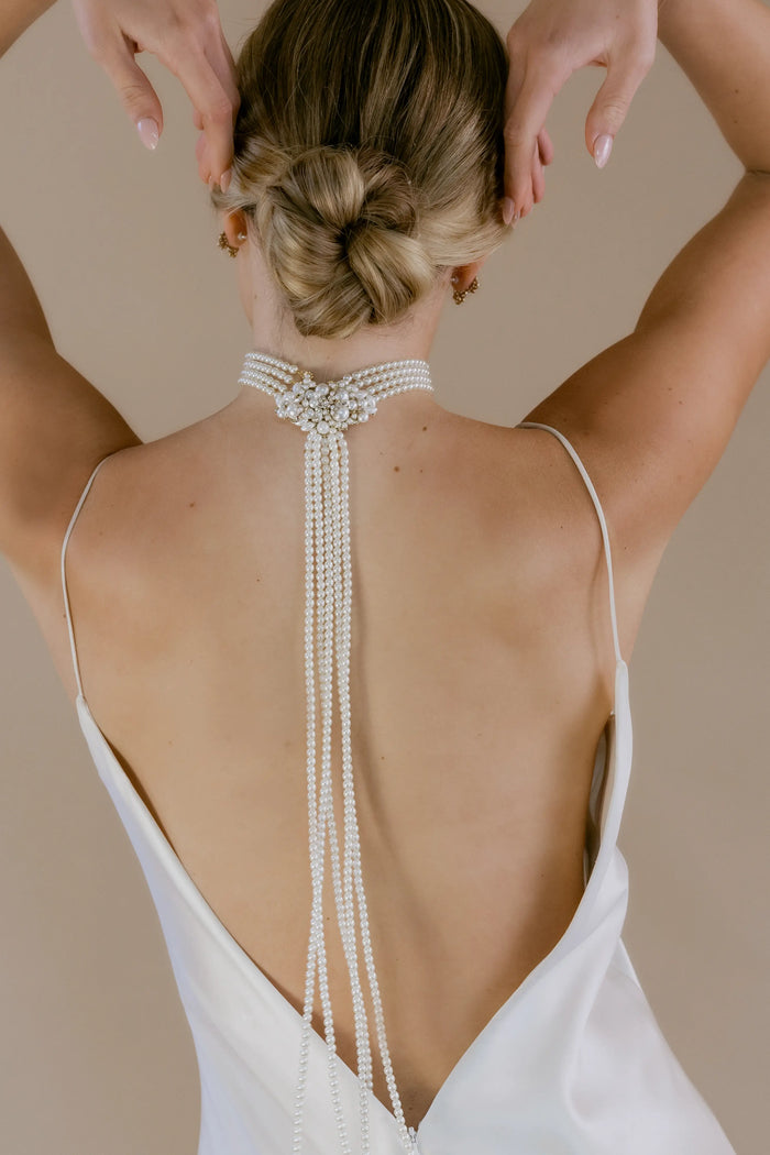 ESENCIA CHOKER