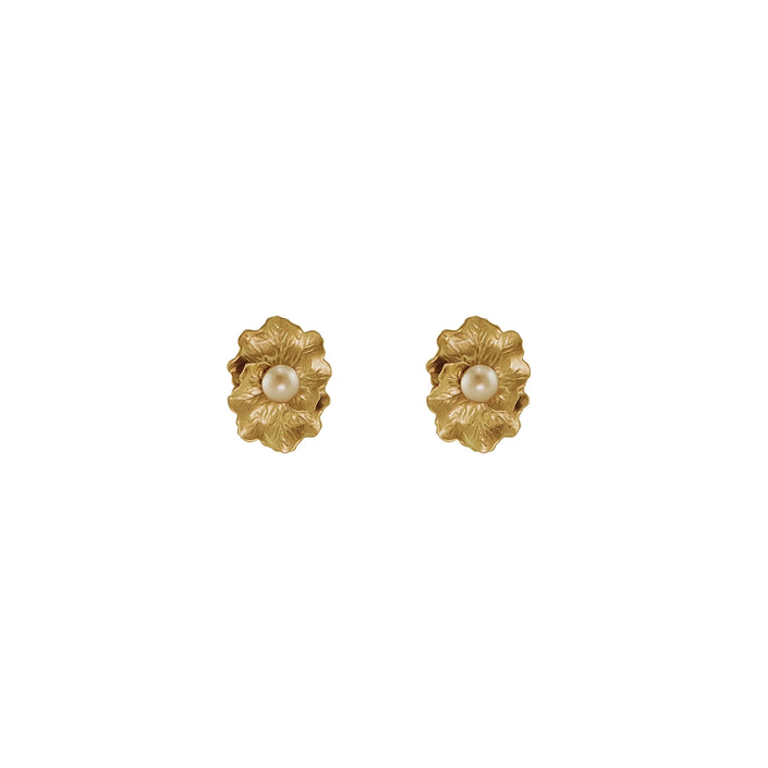 GOLDEN PETALE EARRINGS
