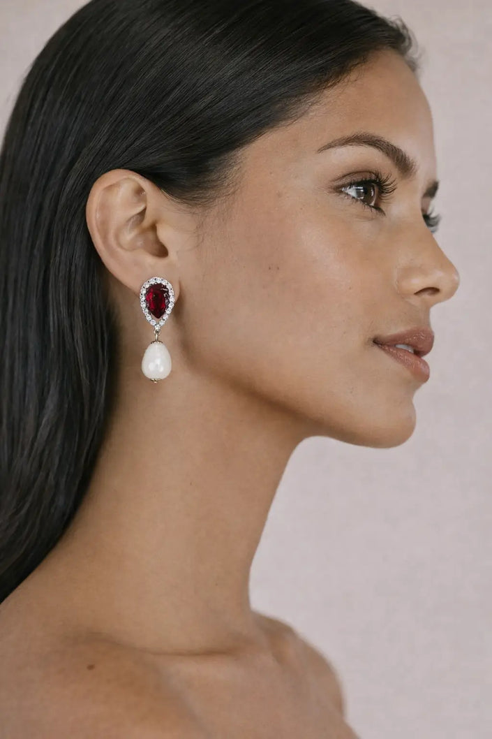 SUENO EARRING (RUBY RED)