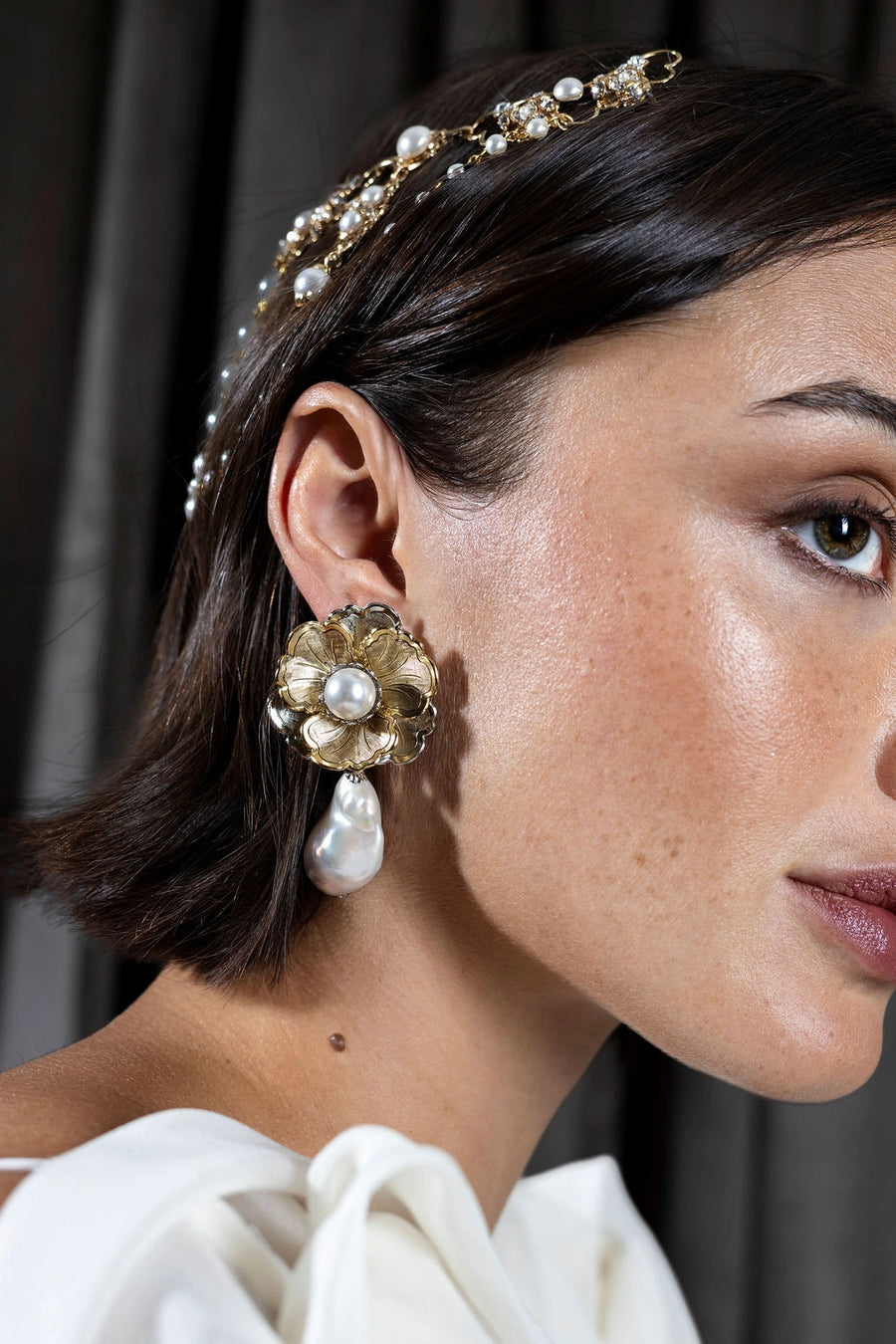 DESVELO EARRINGS