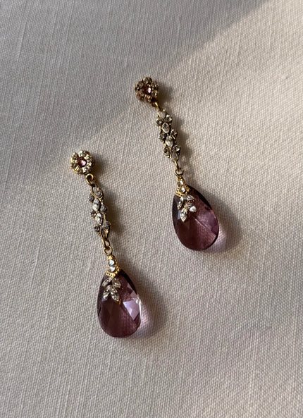SOFT ROSÉ EARRINGS (ANTIQUE PINK)