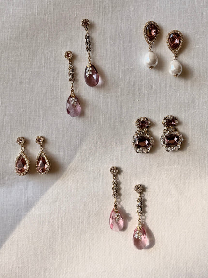 SOFT ROSÉ EARRINGS (ANTIQUE PINK)