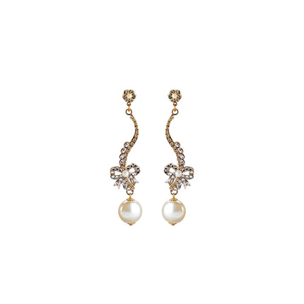 GENTLENESS EARRINGS