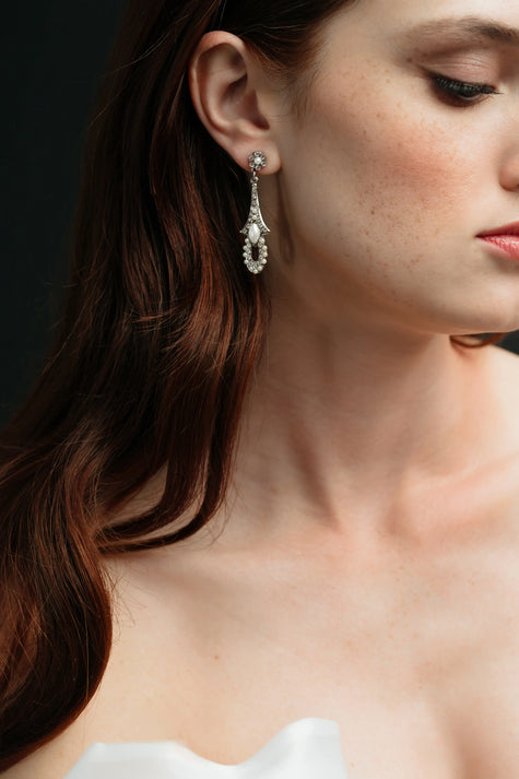 JAUNTY EARRINGS