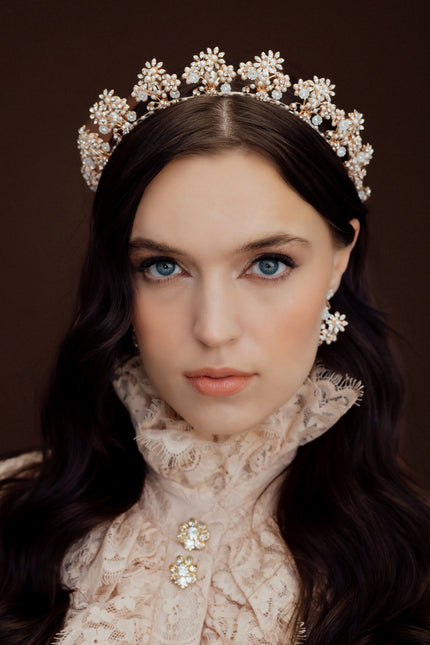 ROSANETTE CROWN