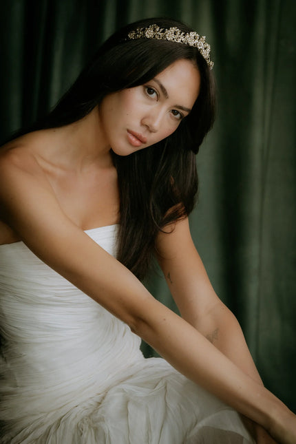 AURELIANA CROWN